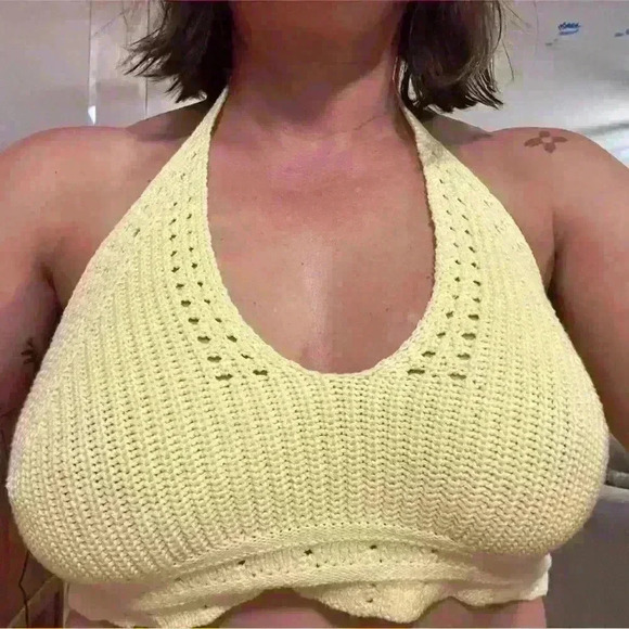 Knit crop top - Picture 1 of 1